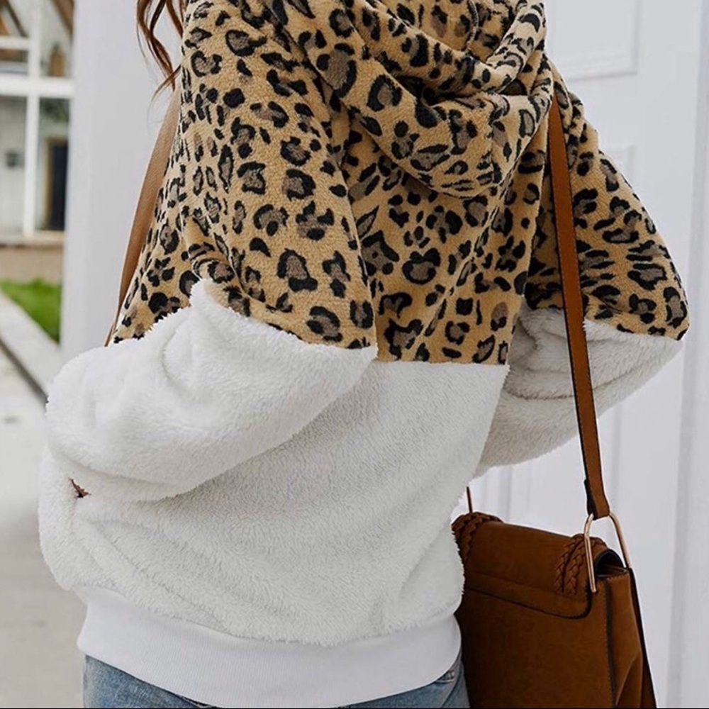Leopard Sherpa Zip Front Jacket - Picture 3 of 12